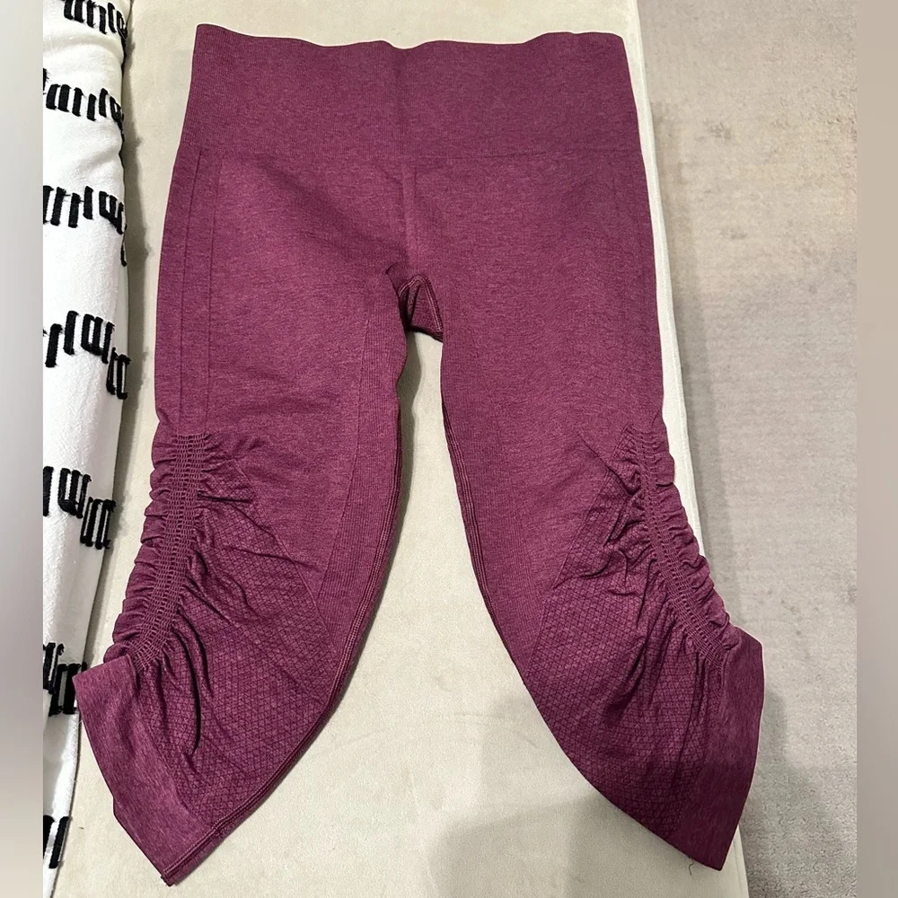 Lululemon In the Flow Crop Leggings